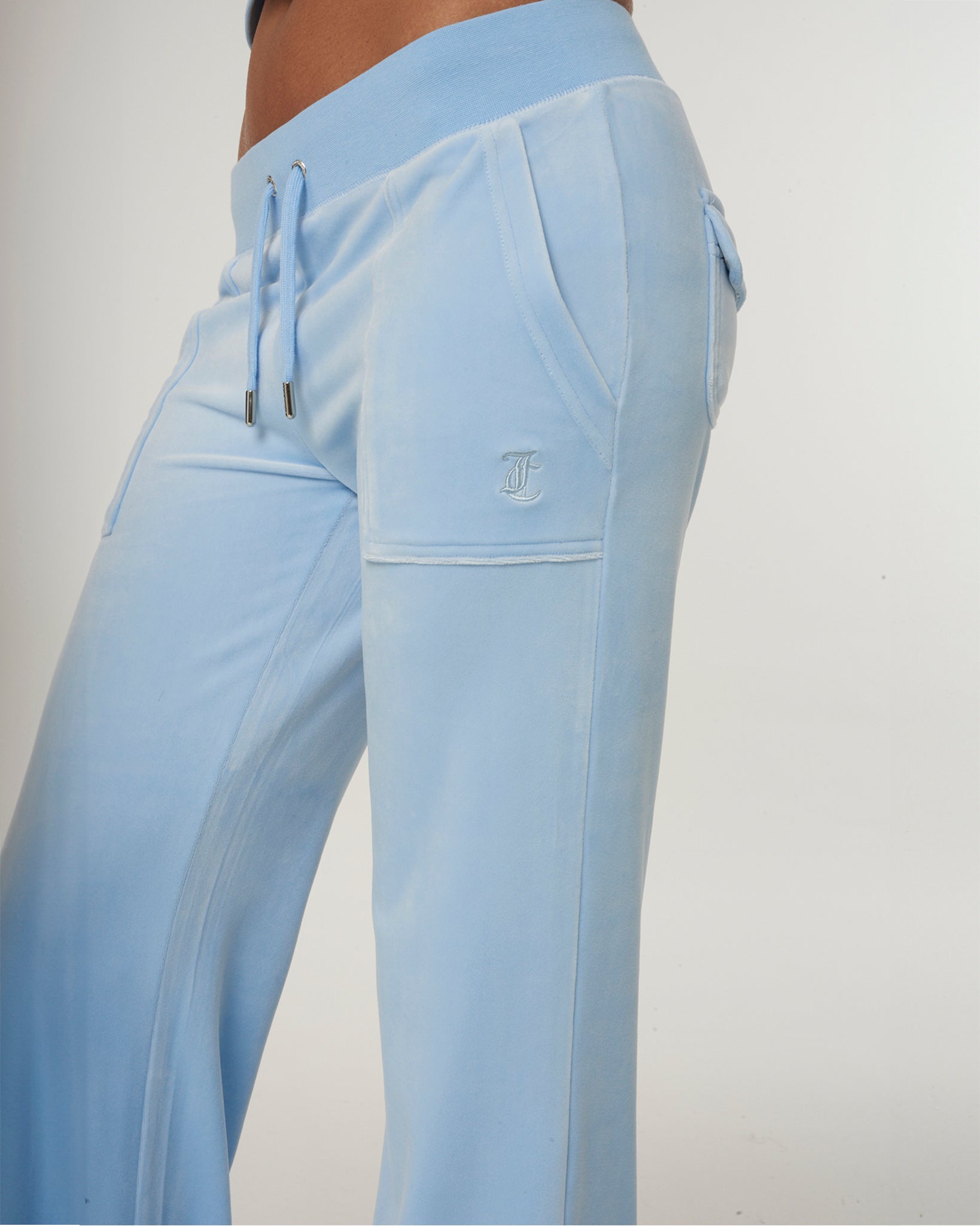 Classic Velour Layla Low Rise Pocket Flare Powder Blue - Juicy Couture Scandinavia