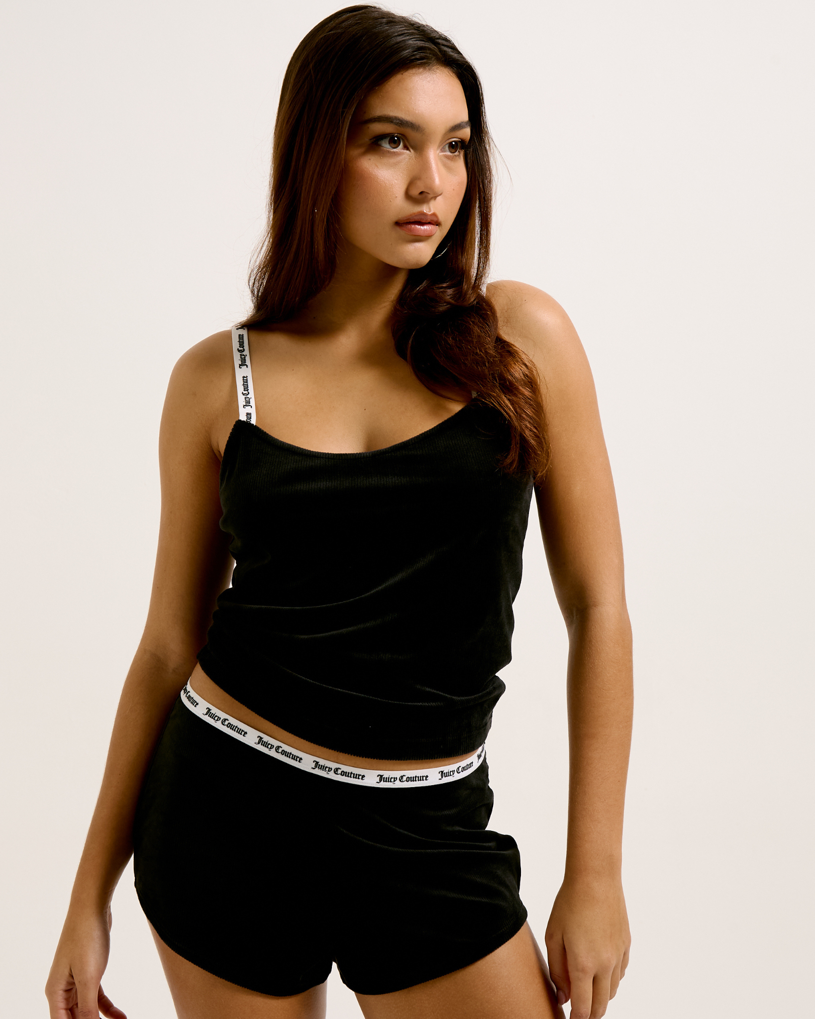 Austyn Rib Velour Shorty Black - Juicy Couture Scandinavia