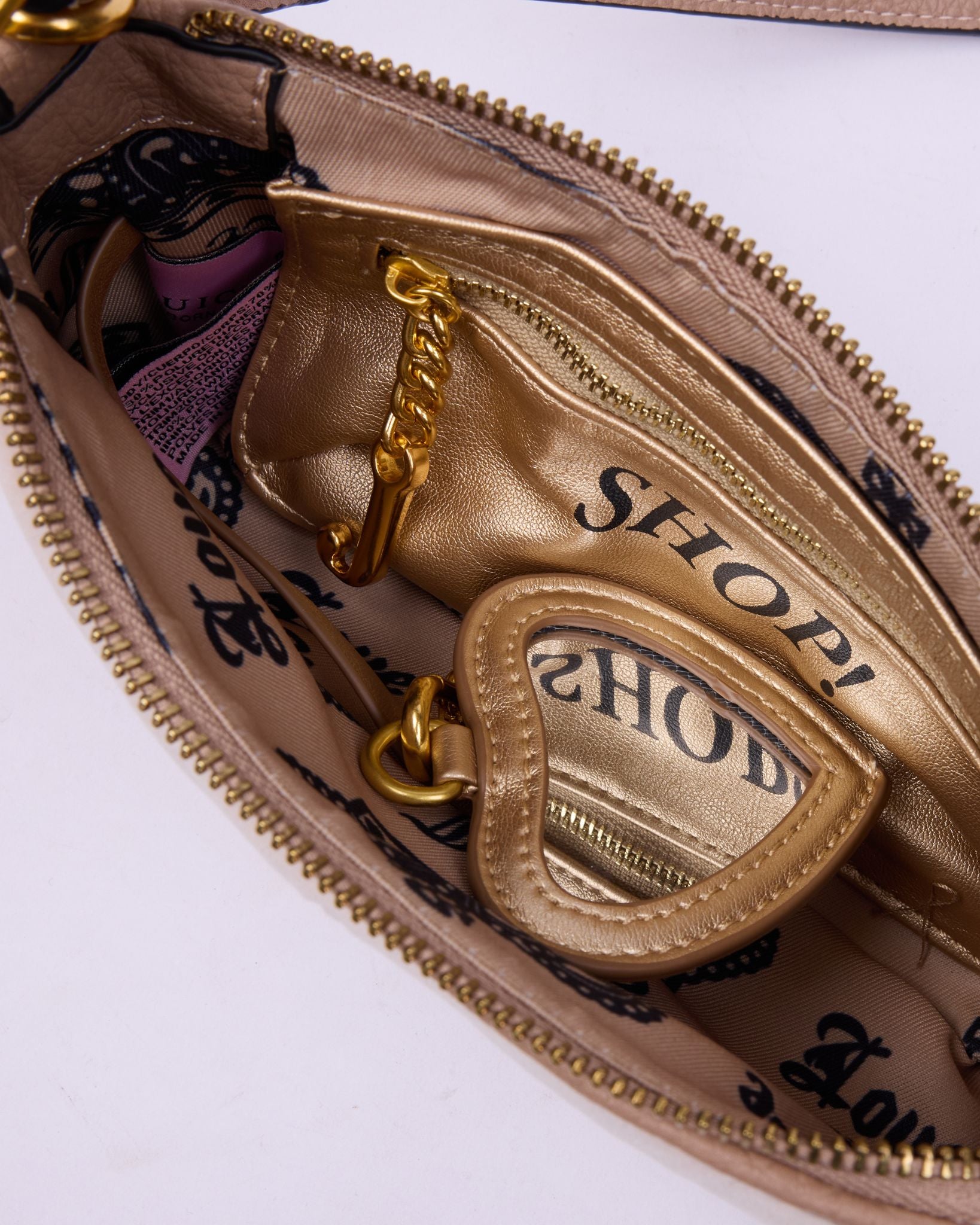 Daydreamer Crest Embroidered Shoulder bag Sand - Juicy Couture Scandinavia