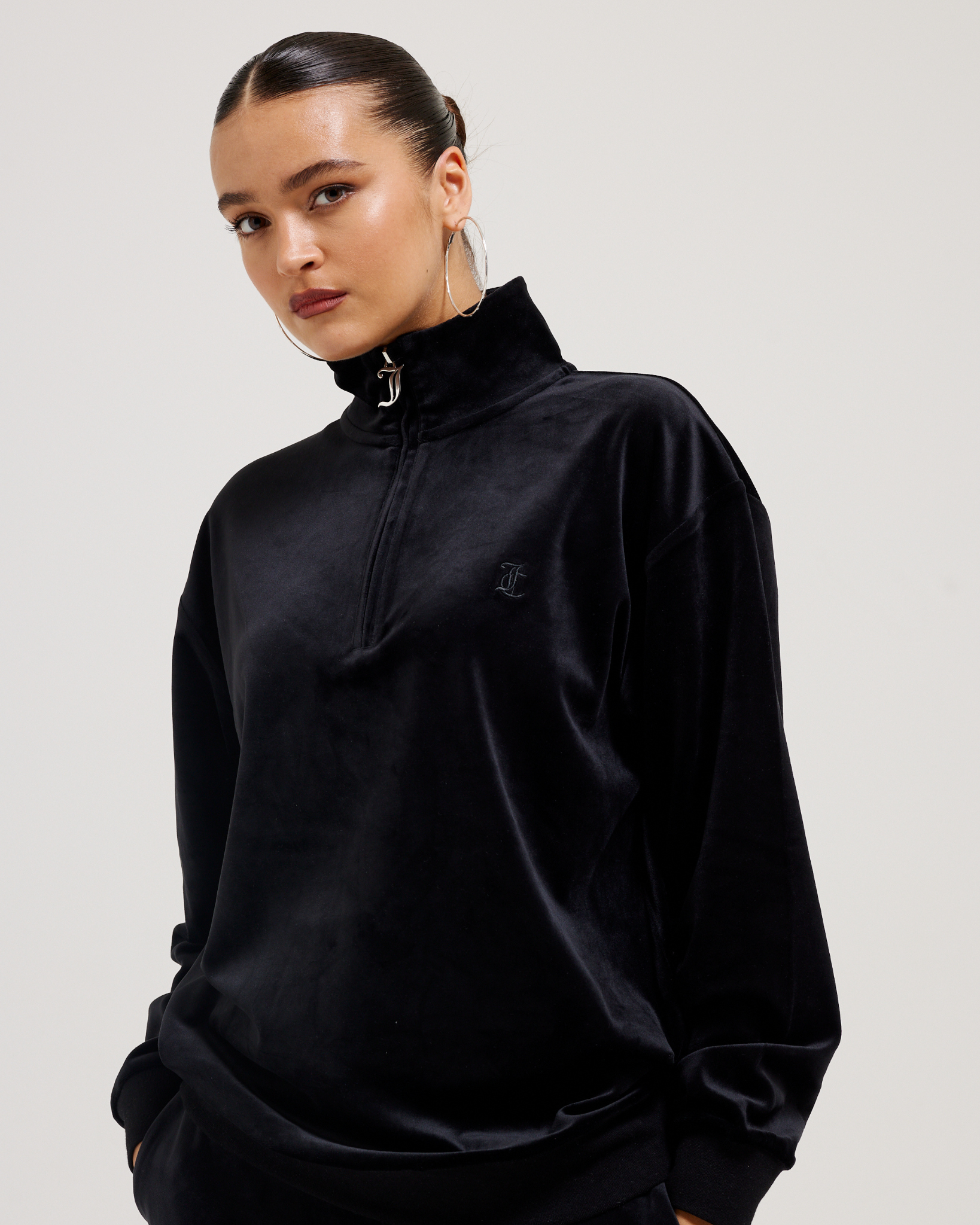 Classic Velour Oversized Pete Pullover Black