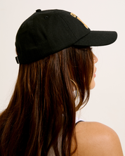 Choose Juicy Cap Black