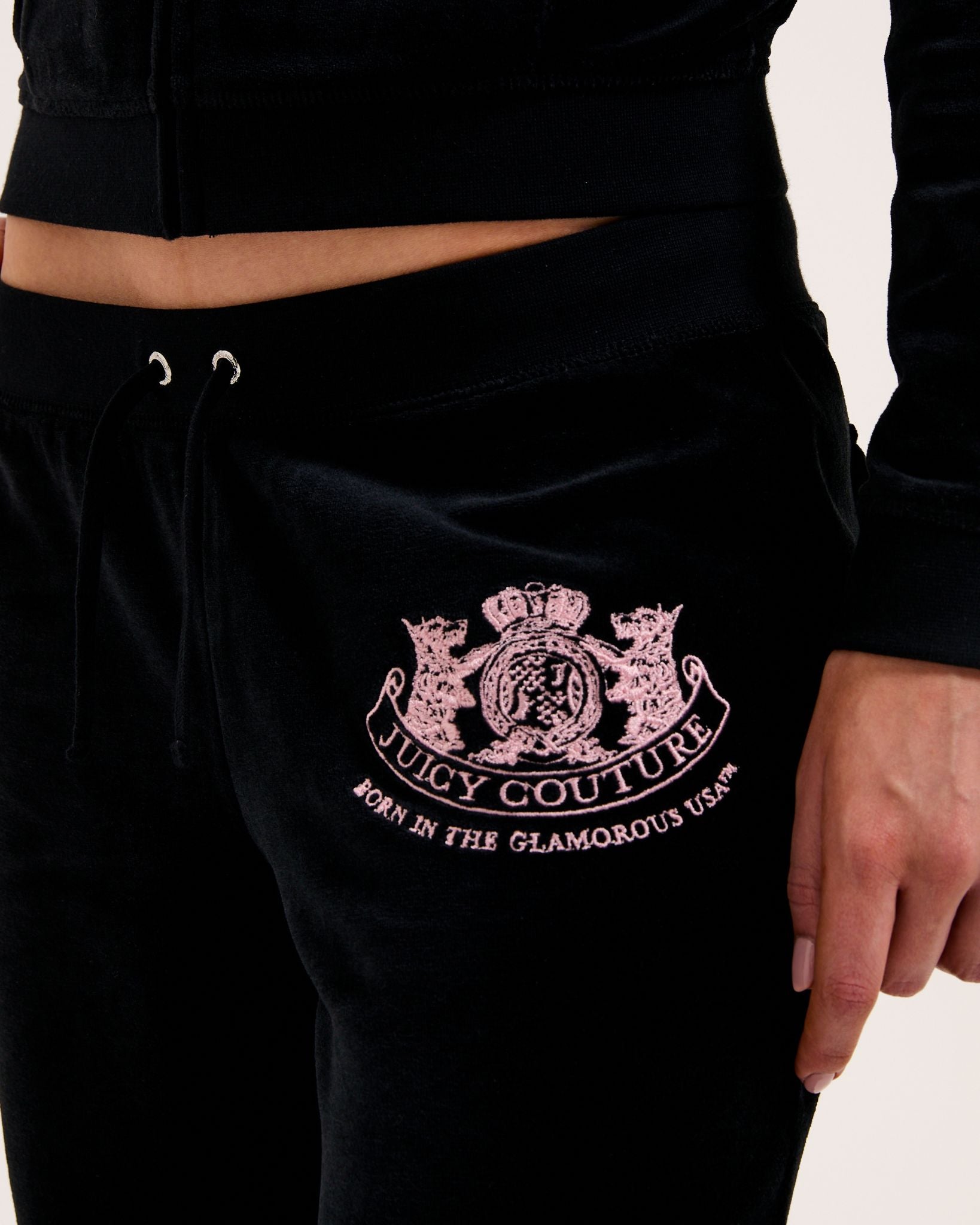 Heritage Crest Low rise Trackpant Black - Juicy Couture Scandinavia