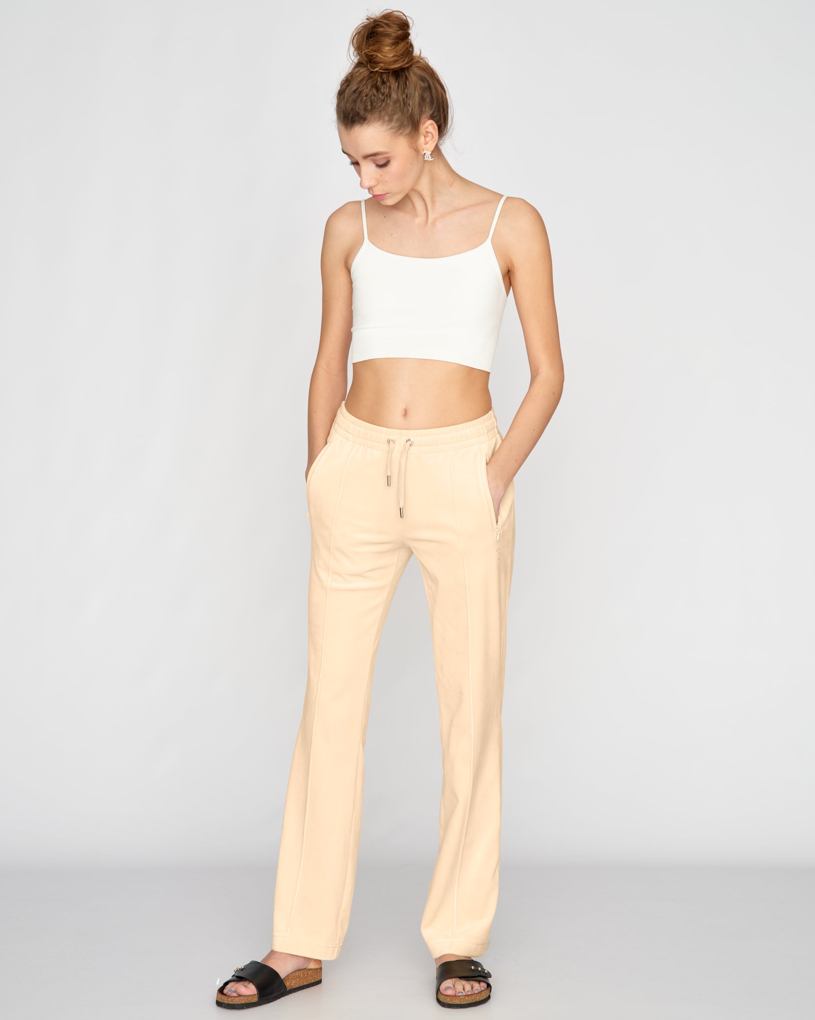 Tina Diamante Classic Velour Pant Beach Sand - Juicy Couture Scandinavia
